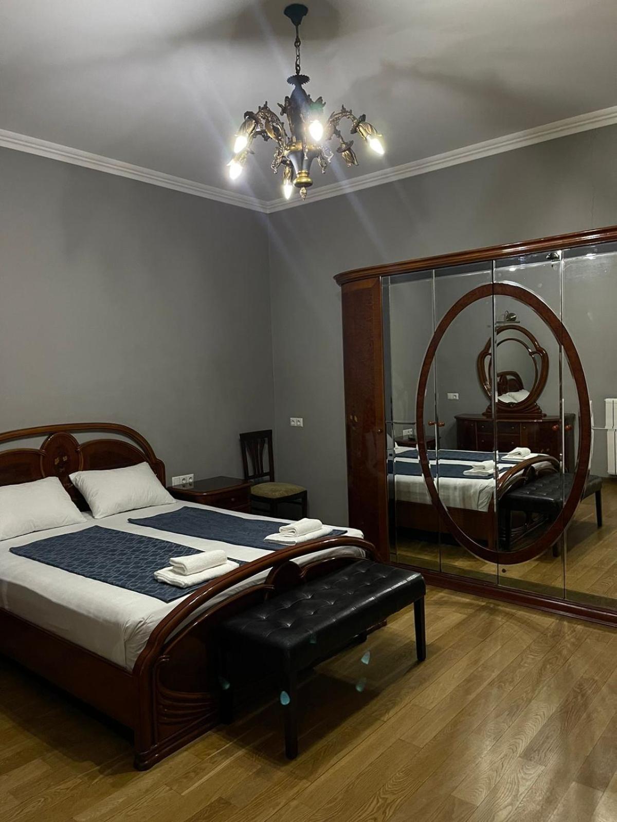 Apartment Anzi Батуми Экстерьер фото