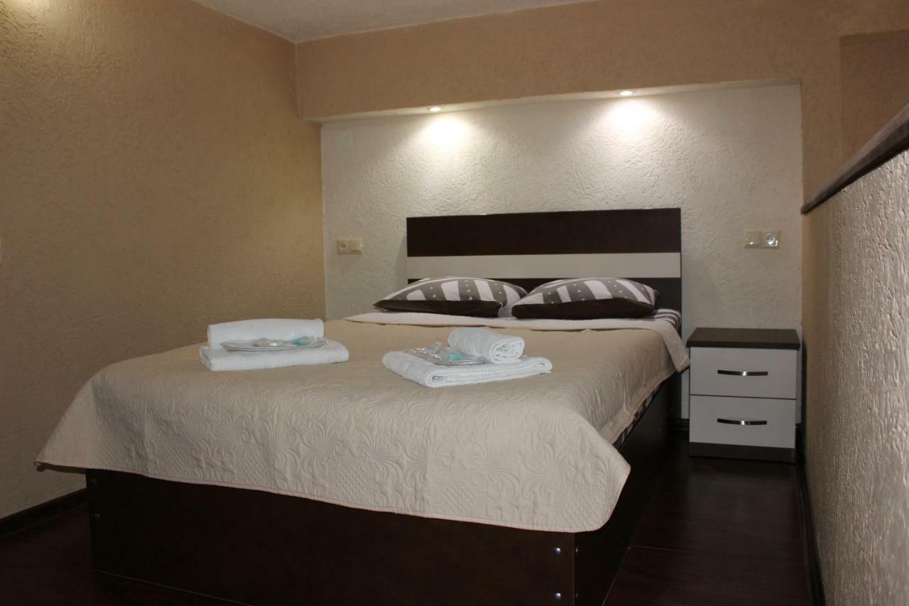 Apartment Anzi Батуми Экстерьер фото