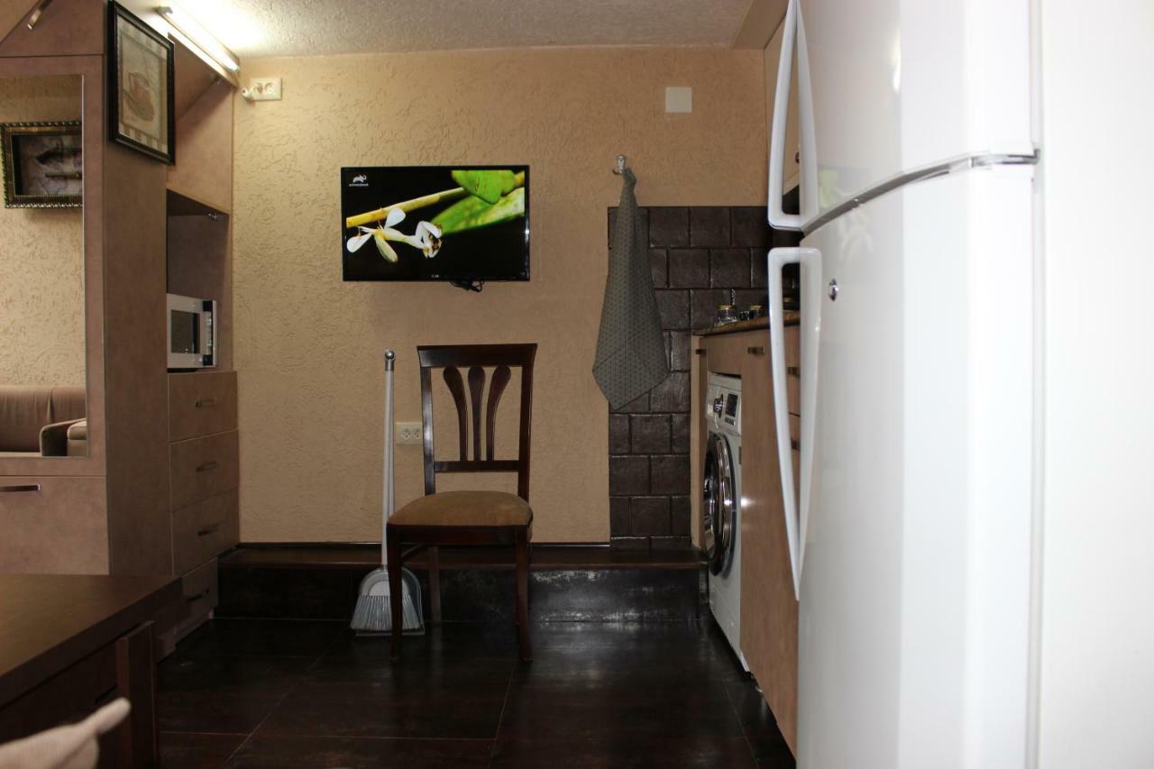 Apartment Anzi Батуми Экстерьер фото